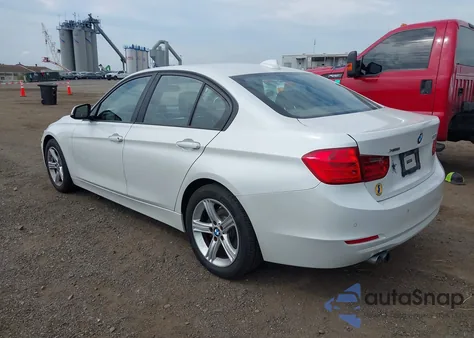 2013 BMW 328I xDrive из США, поврежденный, VIN WBA3B5G5XDNS02128